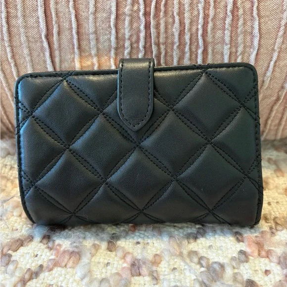 Kate Spade Quilted Black wallet - Picture 3 of 11